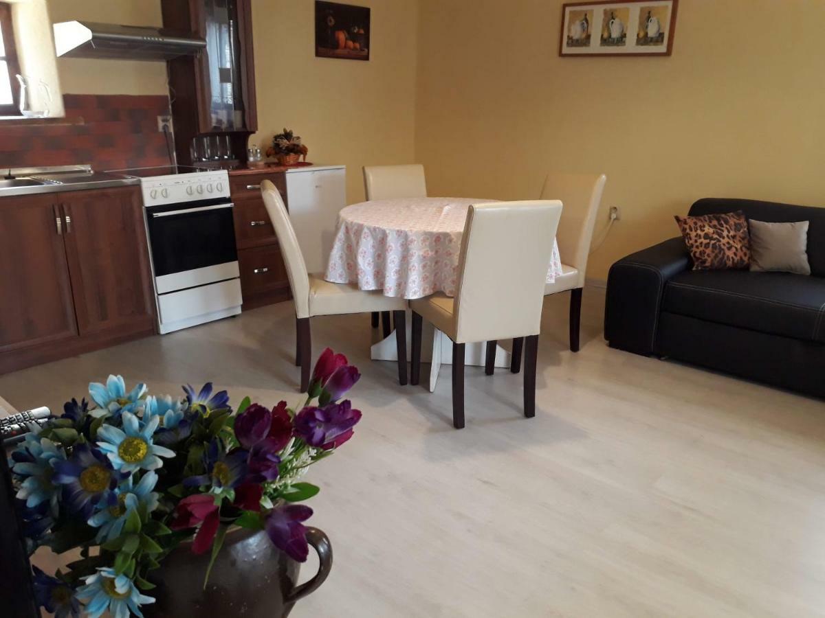 Apartmany Matilda 프리빌리나 외부 사진